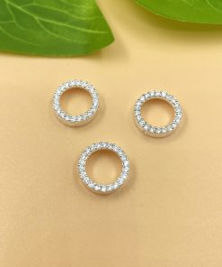 Alternative view of Charm ốp tròn đính đá lỗ vừa hạt 8.2mm đổ xuống (mẫu ở ảnh cuối) - Charm Bạc 925 - Mã CB1490