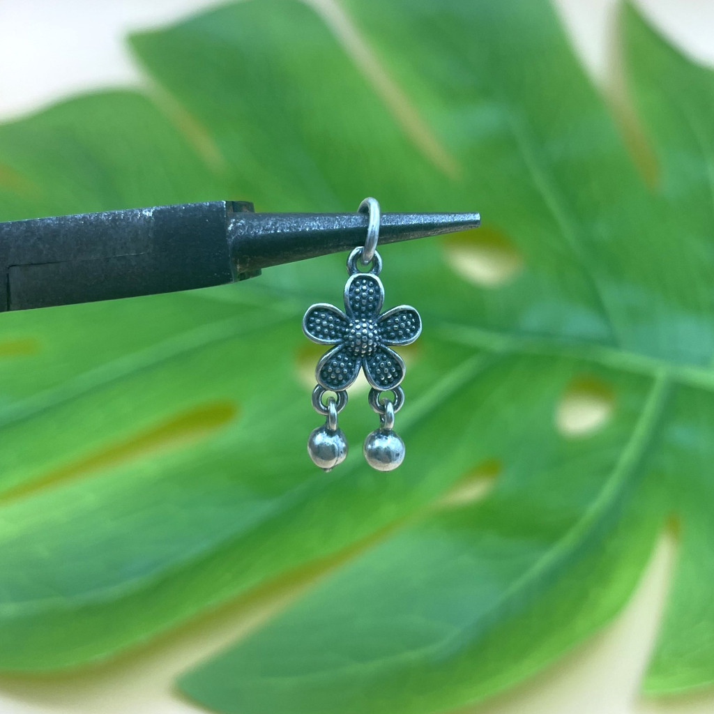 Charm hoa 5 cánh gắn 2 bi treo bạc 925 mẫu mới - Charm Bạc 925 - CB1340 CA1300 - Ảnh 5