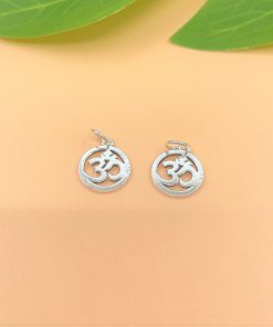 Alternative view of Charm treo khắc thần chú Om Mani Padme Hum trong kinh phật - Charm Bạc 925 - Mã CB865