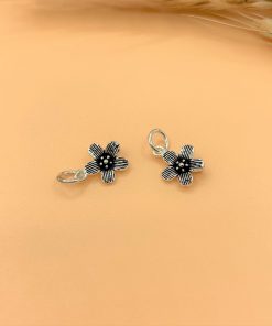 Charm hoa 5 cánh bạc thái có móc treo phía dưới - Charm Bạc 925 - Mã CA750