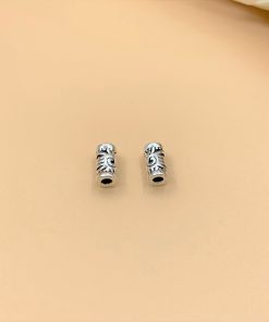 Alternative view of Charm nối hình ống dài khắc hoa văn loại bé - Charm Bạc 925 - Mã CA027