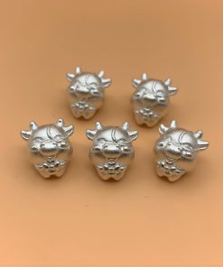 Alternative view of Charm bạc hình trâu tuổi sửu (2021) chuẩn bị hàng đợt mua sắm tết - Charm bạc 925 - Mã CB124