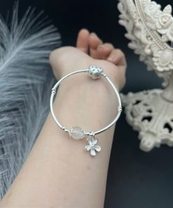 Alternative view of Vòng tay bạc đính hạt đá phong thủy charm hoa chỉ thiên 925 và trái tim 999 - VT2500177